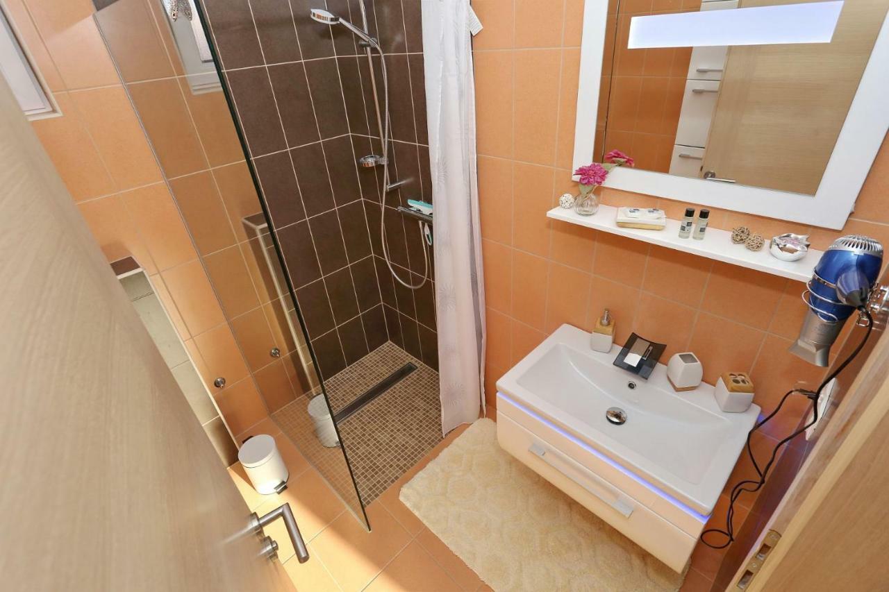 Apartment Nivel *